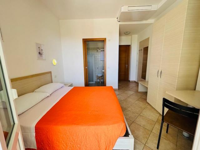 Hotel Aurora San Vincenzo Buitenkant foto
