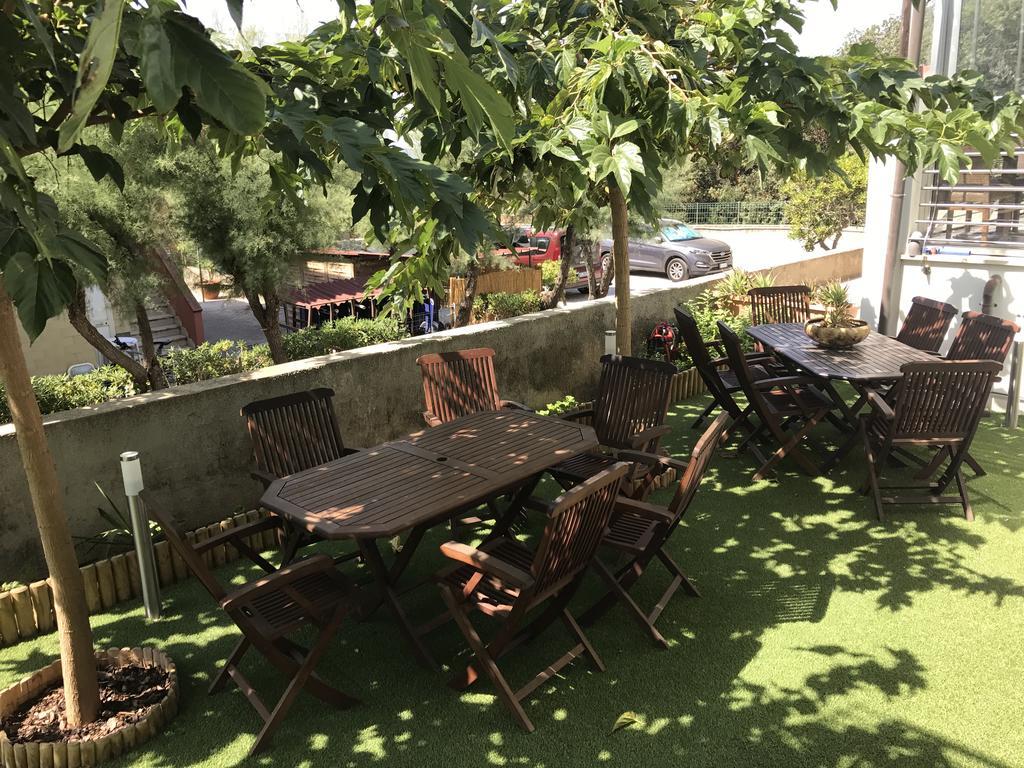 Hotel Aurora San Vincenzo Buitenkant foto